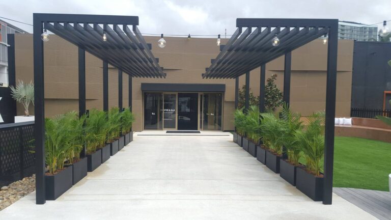 front view of office building done by Universal welding services